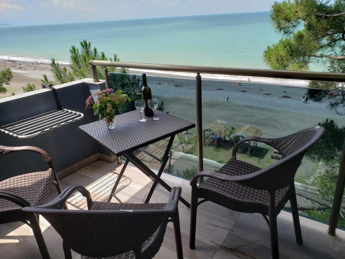 Midia Guest House Kobuleti Εξωτερικό φωτογραφία