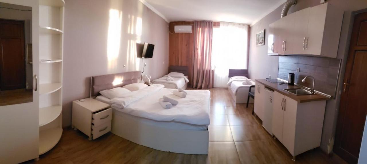 Midia Guest House Kobuleti Εξωτερικό φωτογραφία