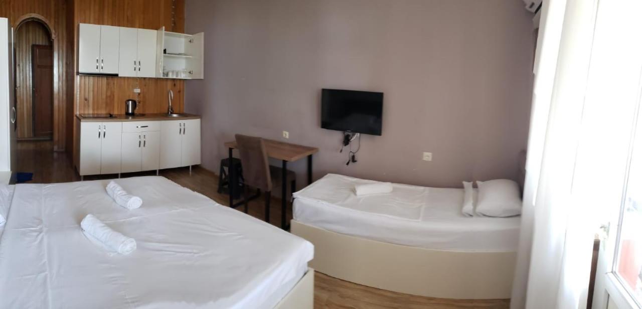 Midia Guest House Kobuleti Εξωτερικό φωτογραφία